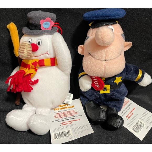 Frosty The Snowman CSV Exclusive 1999 - Frosty & Traffic Cop Plush Set WITH TAGS - Picture 1 of 6